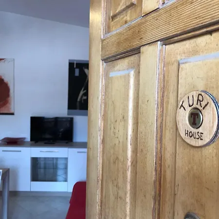 House Turi Lägenhet Ardea